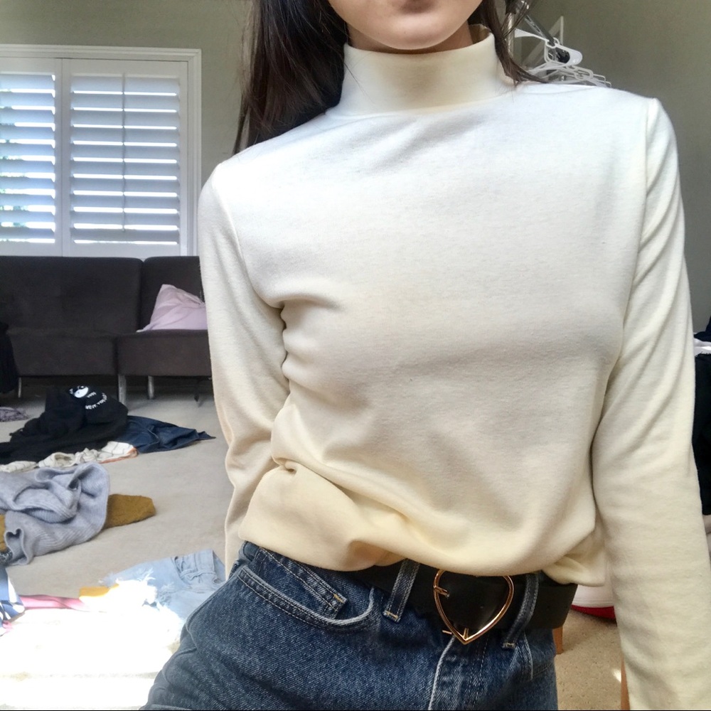 Cream turtle neck